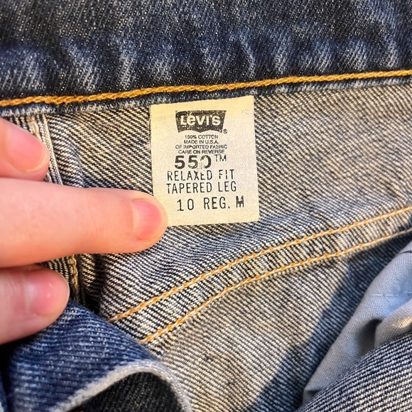 ‘97 Levi’s 550 Jeans - Picture 2 of 5